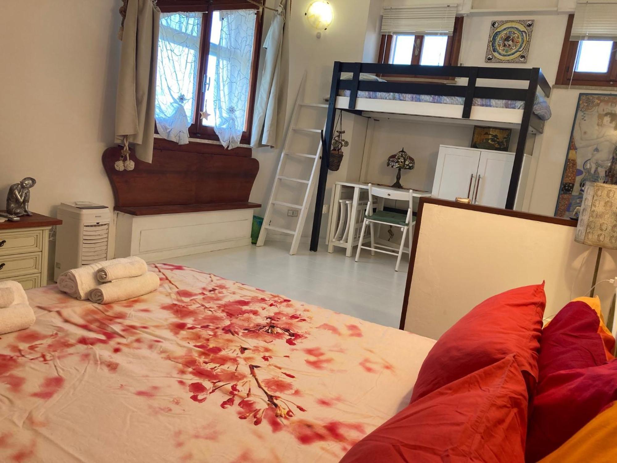 Due graziose camere con vista mare a 5 min dal mare di Castiglioncello Esterno foto